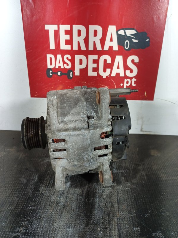 Alternador Grupo VAG MOTOR CFW 03P903023B