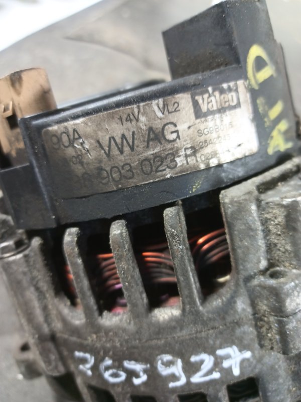 Alternador Grupo VAG MOTOR ATD 038903023R
