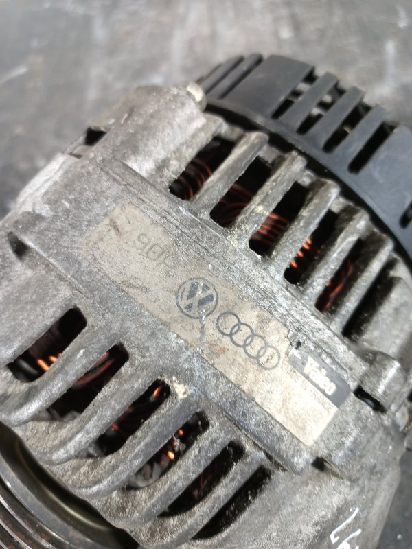 Alternador Grupo VAG MOTOR AHL 058903016E