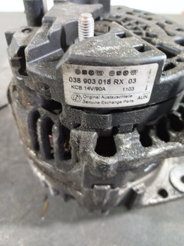 Alternador Grupo VAG 038903018RX