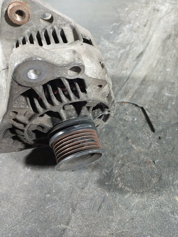 Alternador Grupo VAG GASOLINA 037903023Q