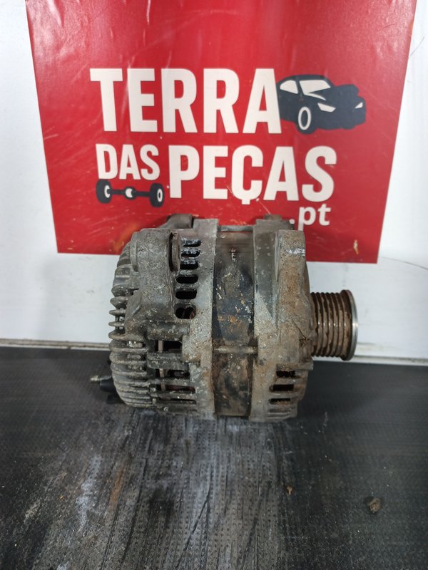 Alternador Grupo Renault 231001822R