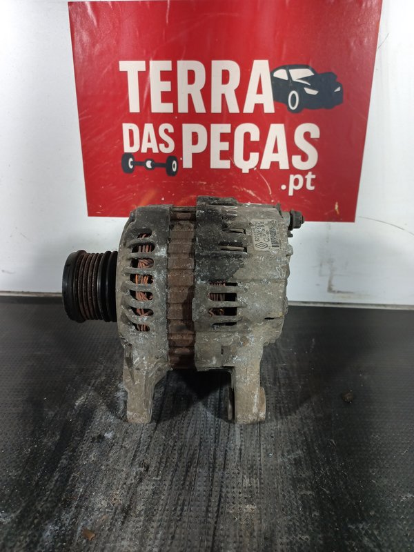 Alternador RENAULT 1.5 DCI 8200373636