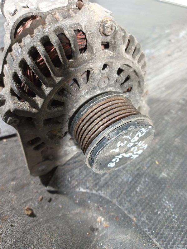 Alternador RENAULT 1.5 DCI 8200468131
