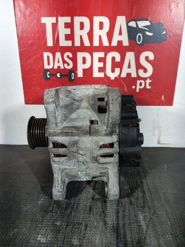 Alternador RENAULT 1.9 DCI 8200757870A