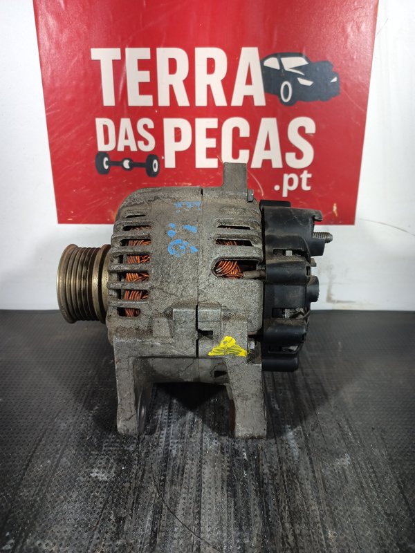Alternador RENAULT 8200588648