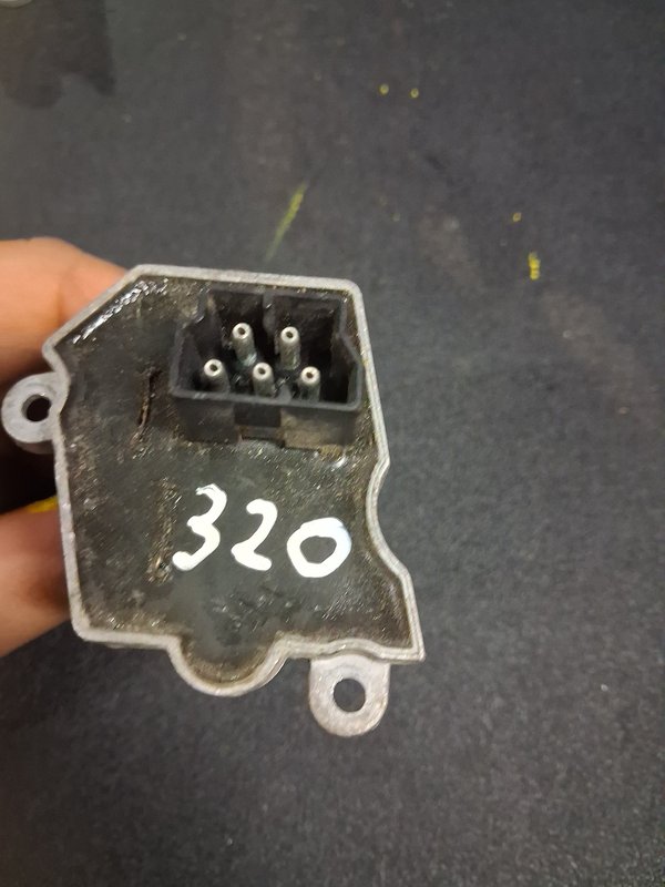Resistencia de sofagem BMW E46 83775799