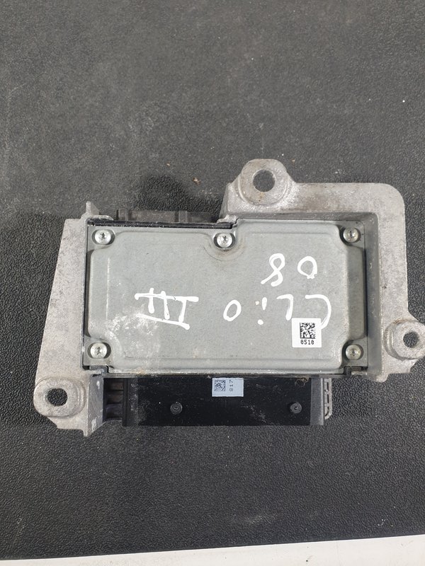 Centralina Airbags Renault Clio III 8200563368