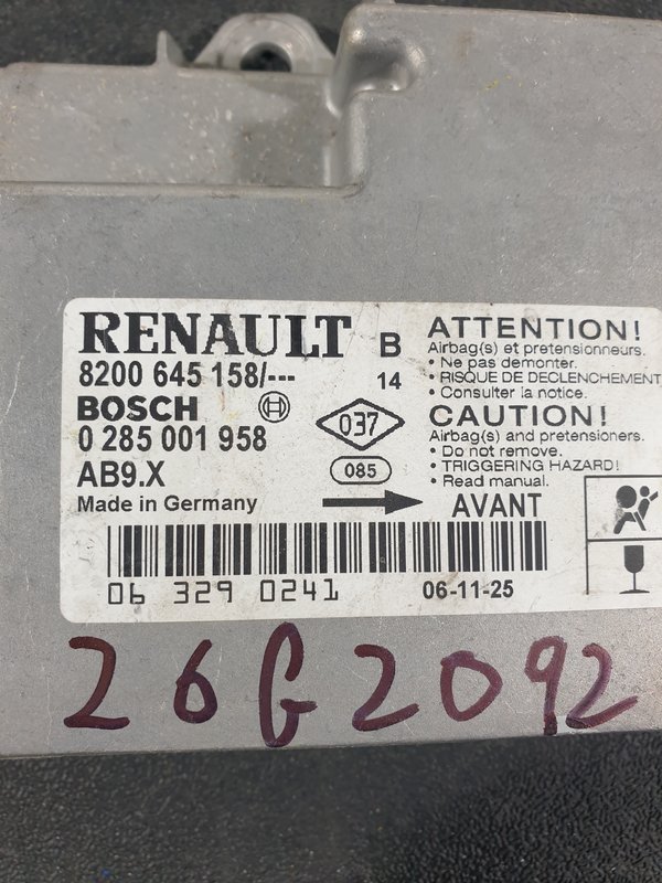 Centralina Airbags Renault Clio III 8200645158
