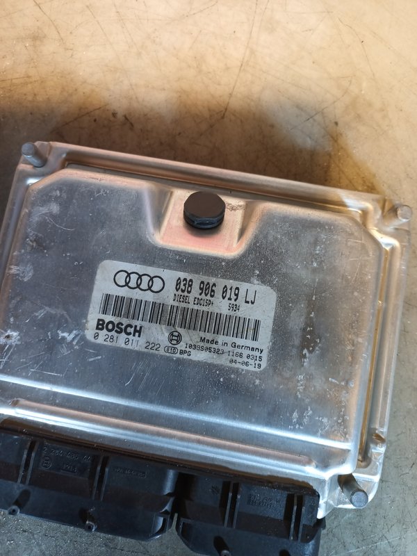 Centralina Motor AUDI A4 1.9 TDI 038906019LJ