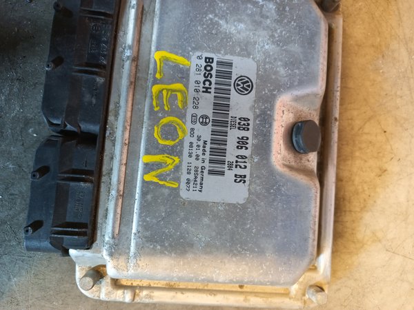 Centralina Motor VW 1.9 TDI 038906012BS