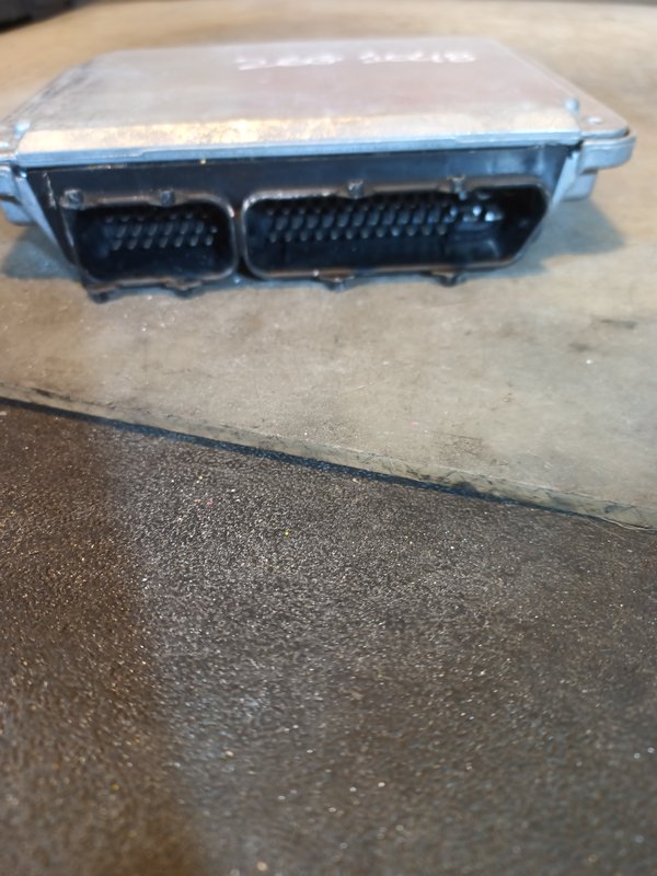 Centralina Motor VW 1.9 TDI 038906018S