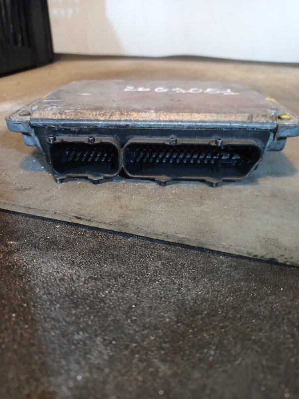 Centralina Motor VW 1.9 TDI 038906018AE