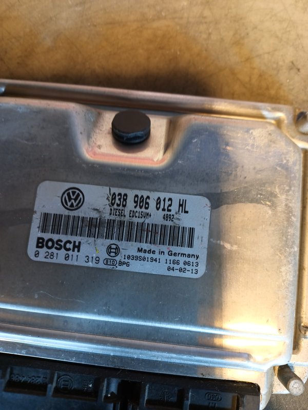 Centralina Motor VW 1.9 SDI 038906012HL