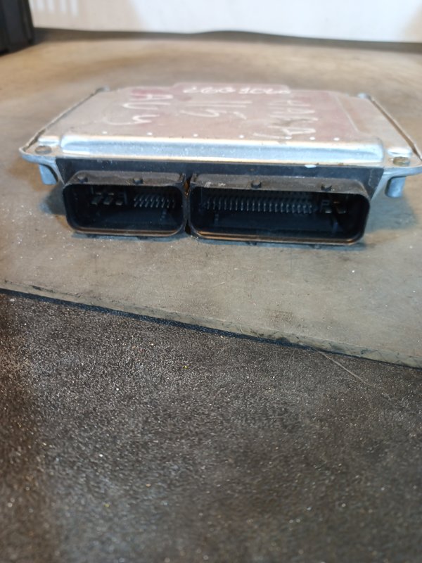 Centralina Motor VW 1.9 TDI 115 038906019FC