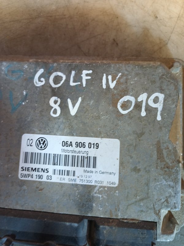 Centralina Motor VW 1.6 16v 06A906019