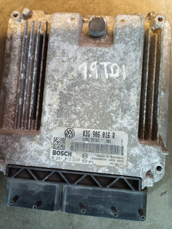 Centralina Motor VW 1.9 TDI 03G906016R