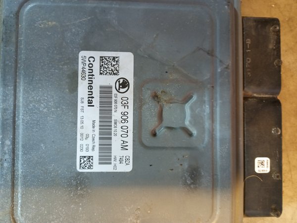 Centralina Motor VW 1.2 TSI 03F906070AM