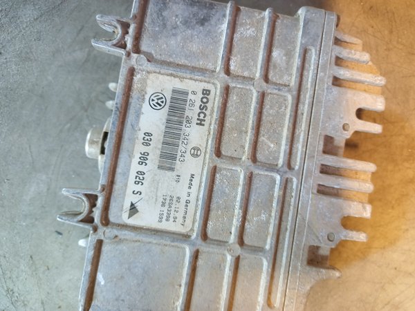 Centralina Motor VW 6K2 1.9 TDI 030906026S