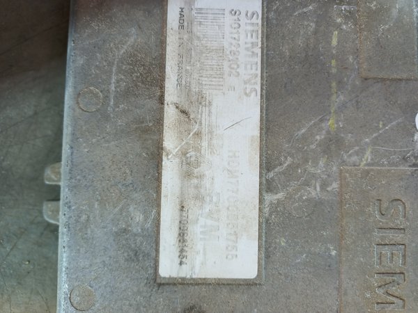 Centralina Motor RENAULT 7700861454