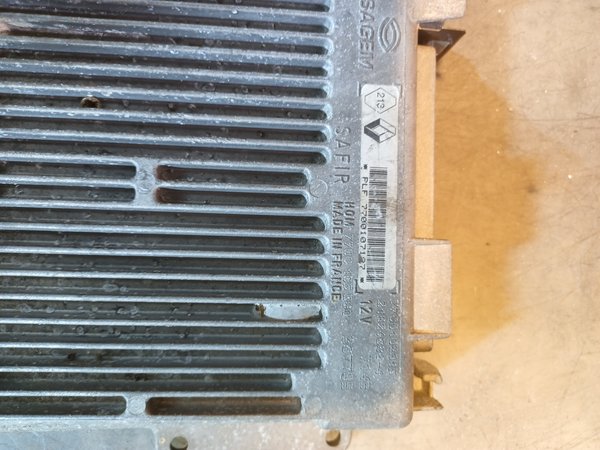 Centralina Motor RENAULT 1.2 energy 7700103915