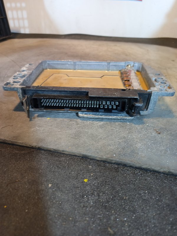Centralina Motor RENAULT 1.8 7700102294