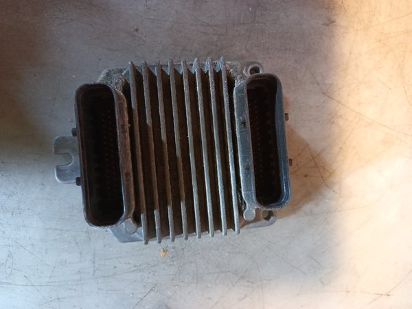 Centralina Motor OPEL 1.4 16v 09355909