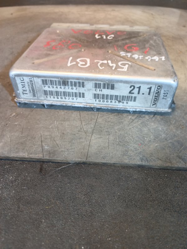 Centralina Motor VOLVO S80 2.4 P09442707
