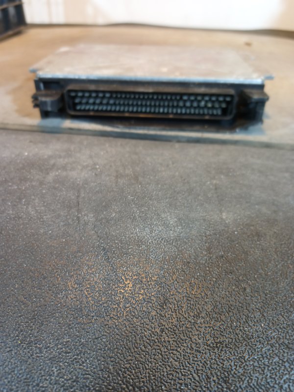 Centralina Motor BMW 2.0 i 1703808