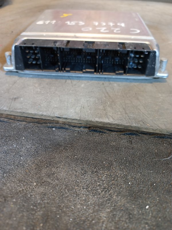 Centralina Motor MERCEDES W203 220CDI 6111537379