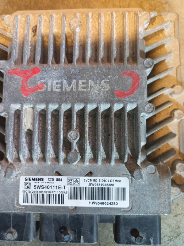 Centralina Motor GROUP PSA 9654925380