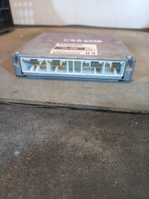 Centralina Motor TOYOTA HIACE 8966126790
