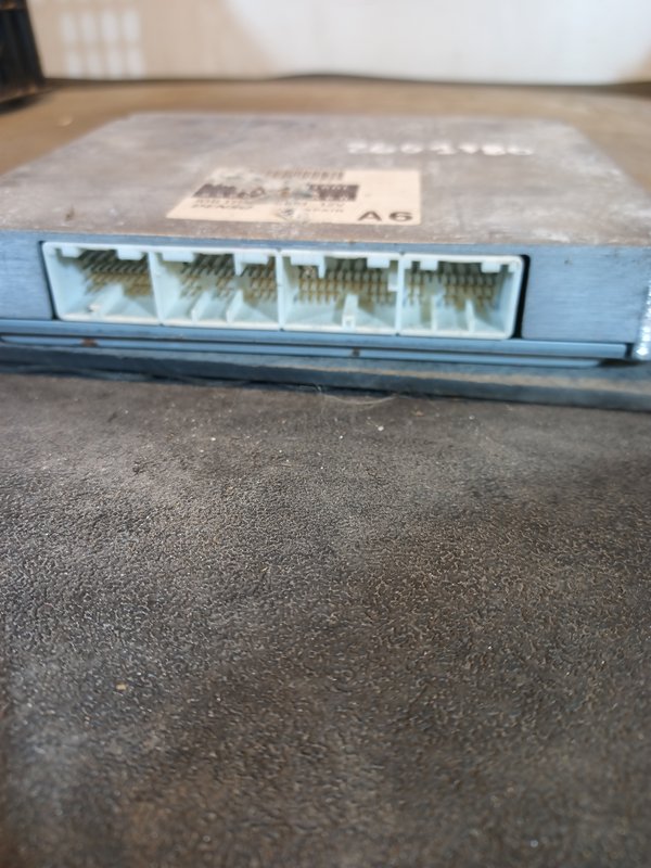 Centralina Motor TOYOTA 8966102A60