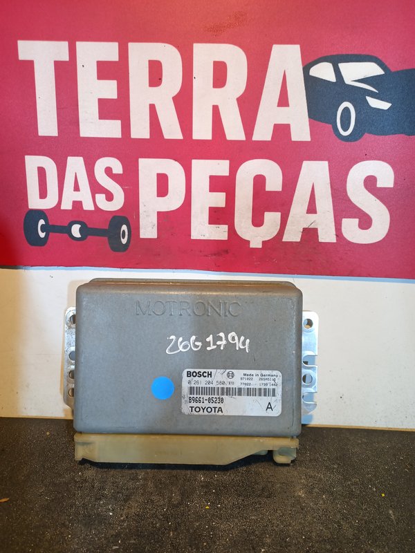 Centralina Motor TOYOTA AVENSIS 1.6 8966105230
