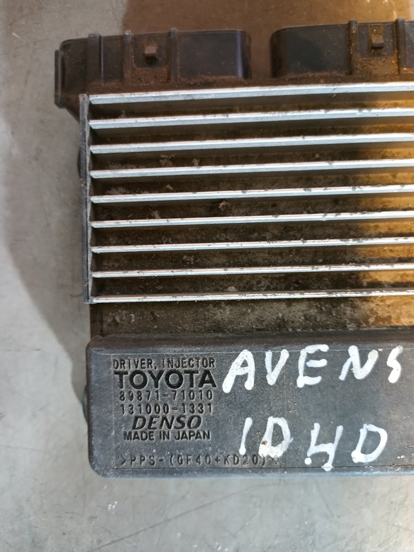 Centralina Motor TOYOTA Avensis 8987171010