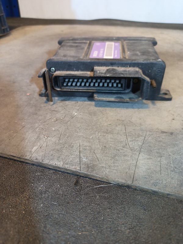Centralina Motor Volvo 480 0227400125