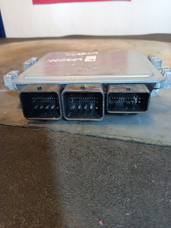 Centralina Motor GROUP PSA 9676761080