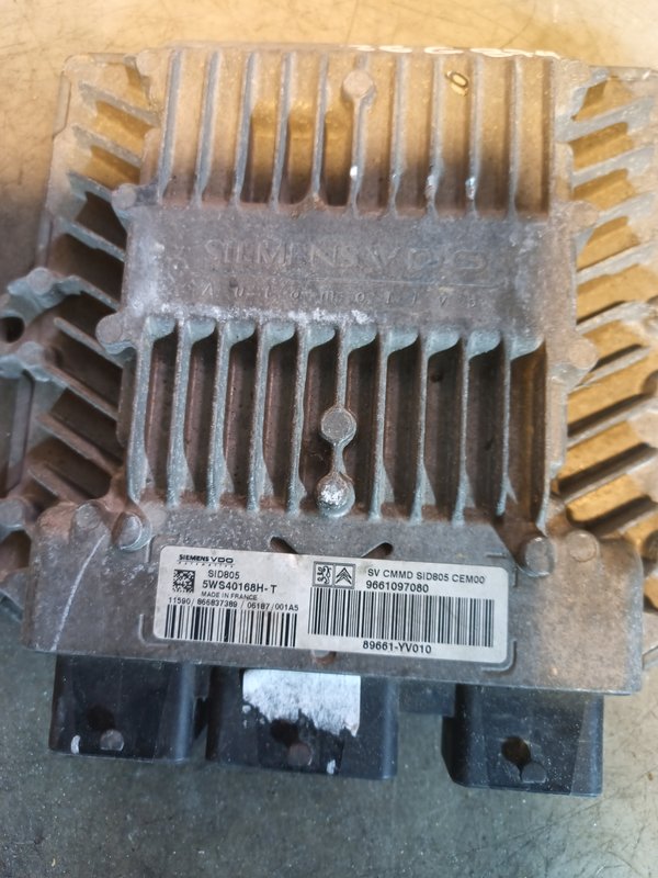 Centralina Motor GROUP PSA 9661097080