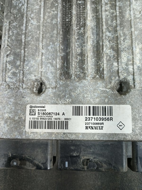 Centralina Motor RENAULT MEGANE III 237103956R