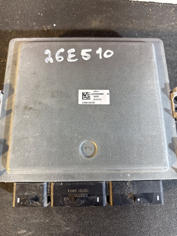 Centralina Motor Nissan 1.5 DCI 857045782