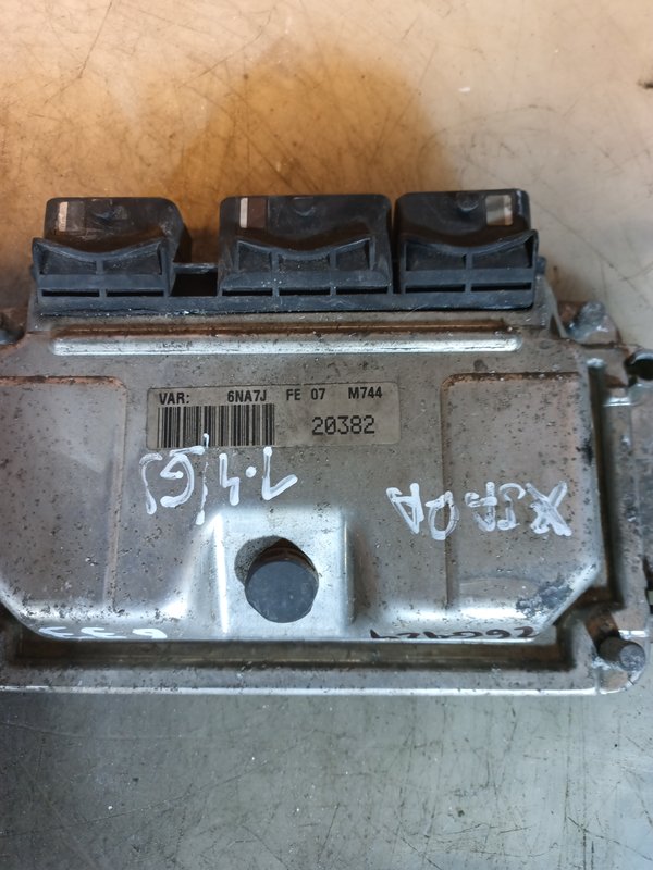 Centralina Motor Citroen Xsara 1.6i 16v 9637839580