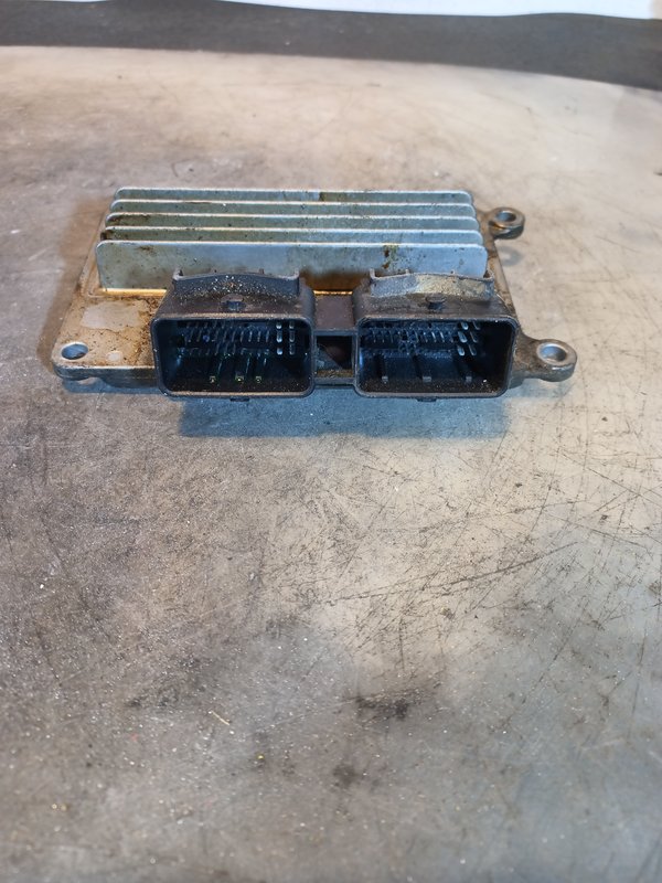 Centralina Motor RENAULT 1.2 16v 8200254484