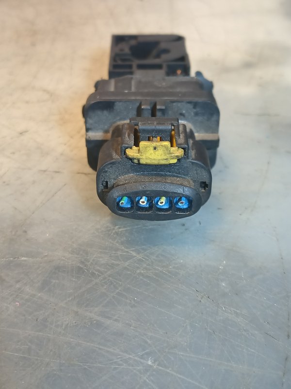 Medidor Massa Ar Grupo Fiat F00C2G8003