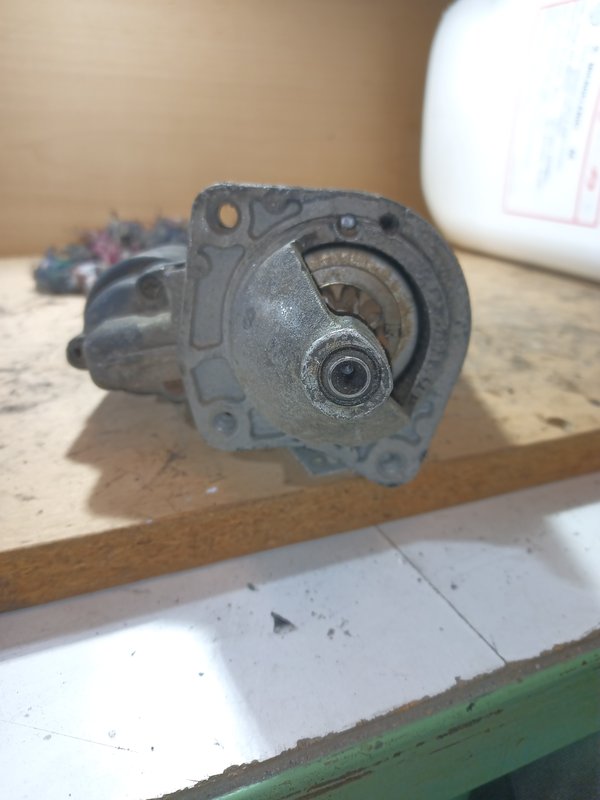 Motor de arranque VW 1.3 ESS 9000334102