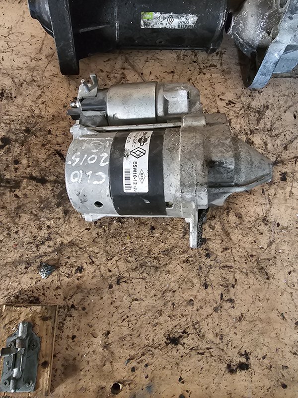 Motor de arranque Renault 0.9 TCE 233007970R