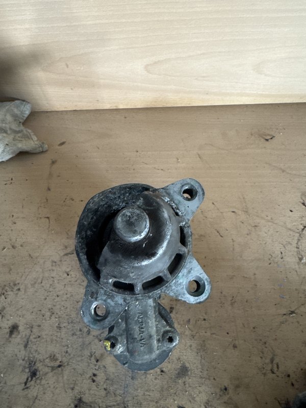 Motor de arranque Ford Transit 1.8