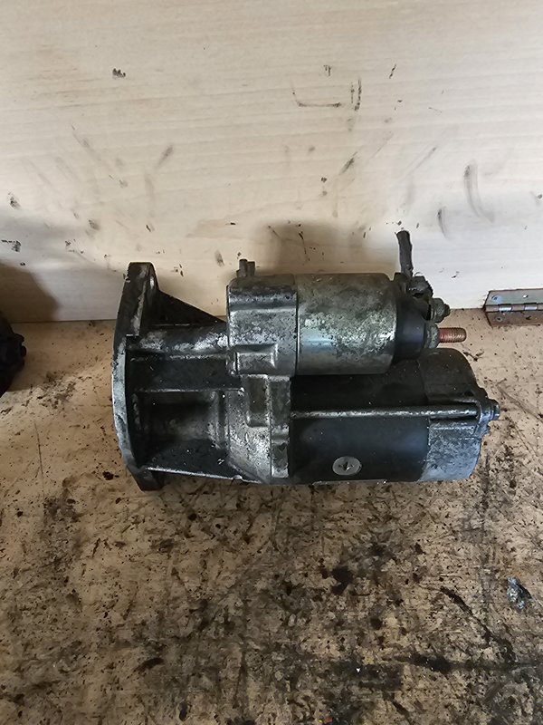 Motor de arranque renault 3.0 DCI 23300DB00A