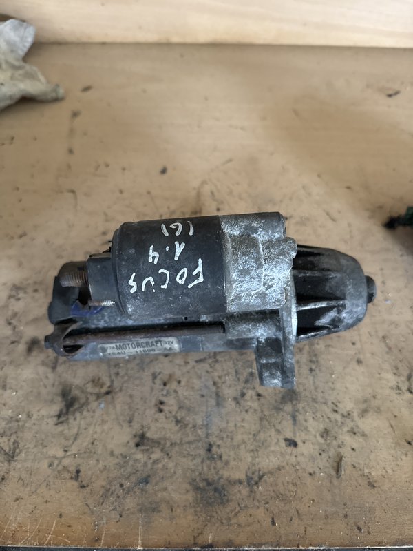Motor de arranque Ford Focus 1.4 YS4U-11000-AA