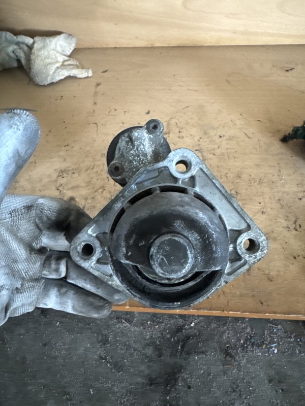 Motor de arranque Ford Focus 1.4 YS4U-11000-AA