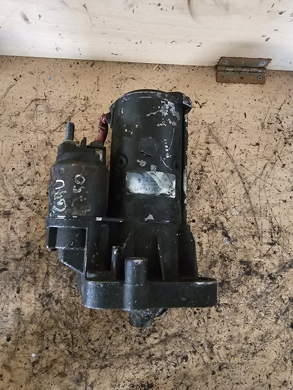 Motor de arranque 2.2 DCI 1638118180